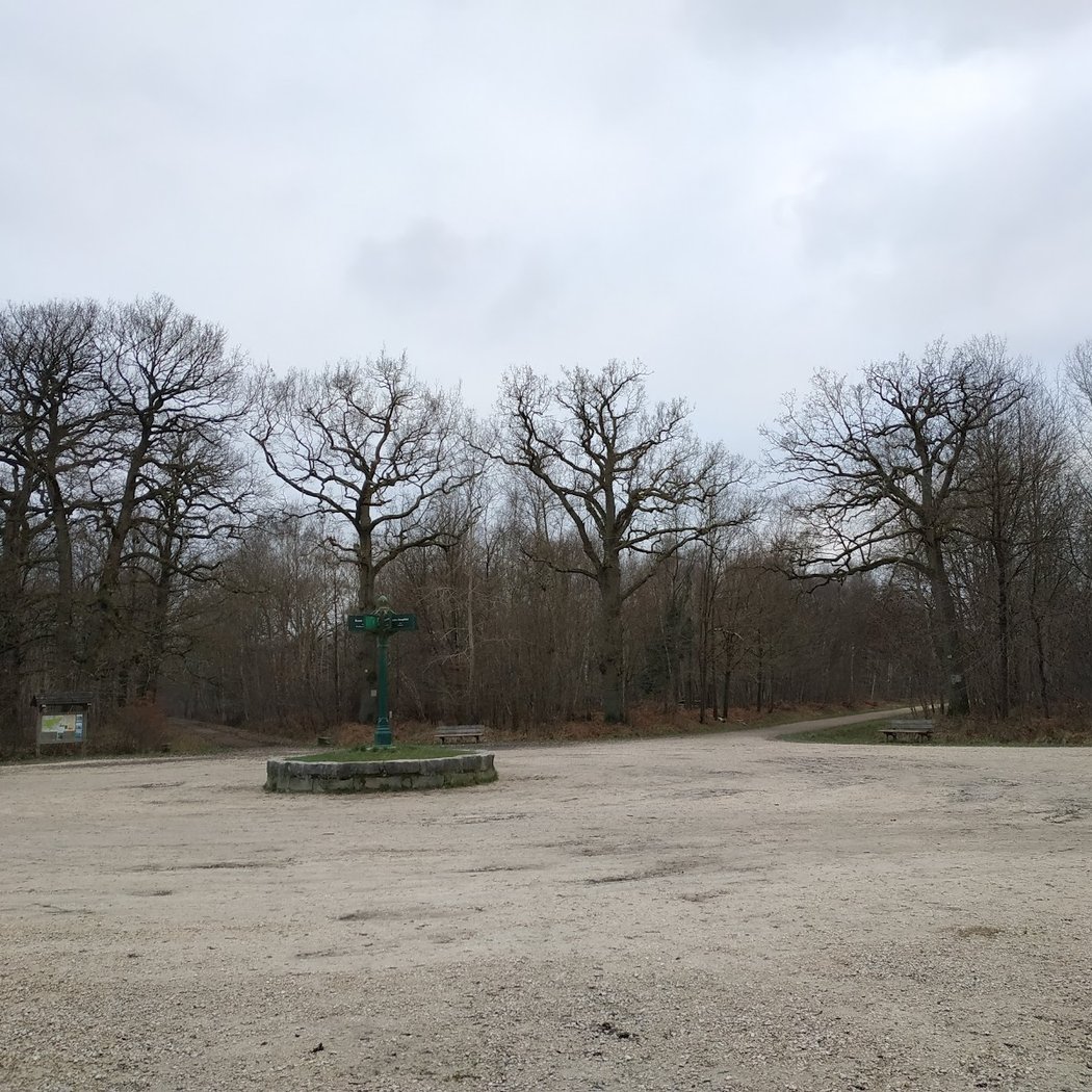 Carrefour des huit routes 3